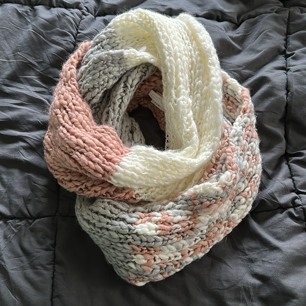 New Without Tags: LC Lauren Conrad Infinity Scarf - Pink, Gray, & White